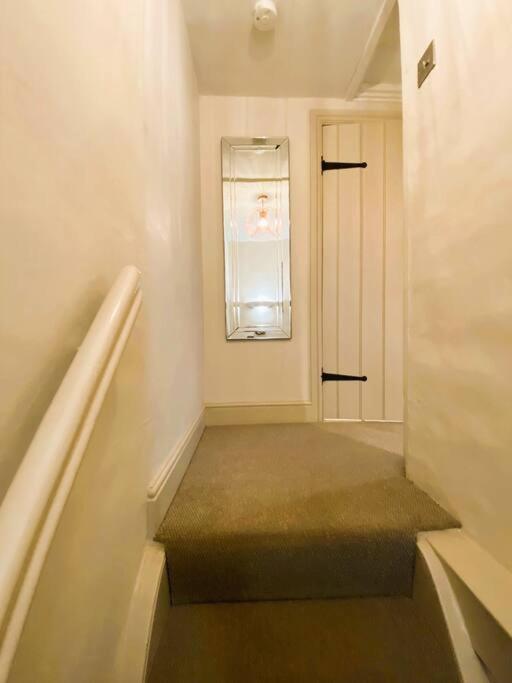 Beautiful Immaculate Aldeburgh Cottage, Sunny Outdoor Space, Free Parking - Easy Walk To Beach & Town Eksteriør billede