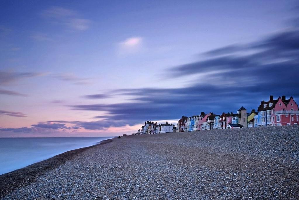 Beautiful Immaculate Aldeburgh Cottage, Sunny Outdoor Space, Free Parking - Easy Walk To Beach & Town Eksteriør billede